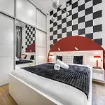 Διαμέρισμα Luxury Downtown Twin Residences