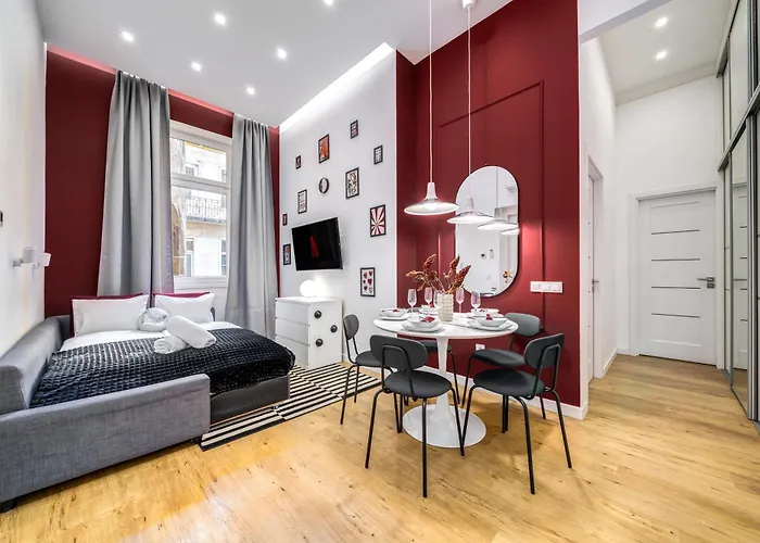 Luxury Downtown Twin Residences *