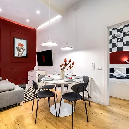 Luxury Downtown Twin Residences