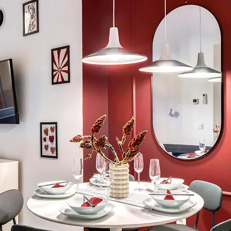 Luxury Downtown Twin Residences *